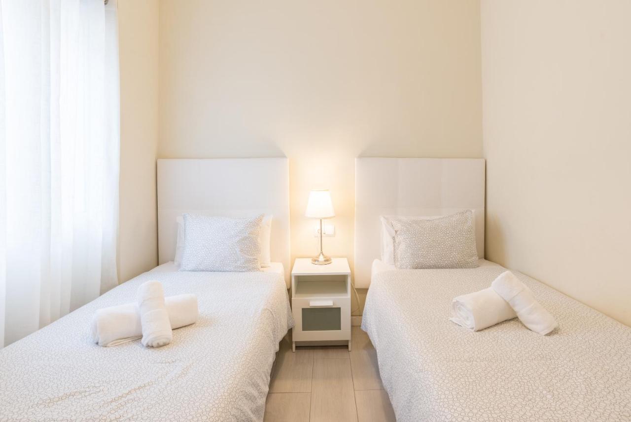 Alferez I By Ele Apartments مالقة المظهر الخارجي الصورة